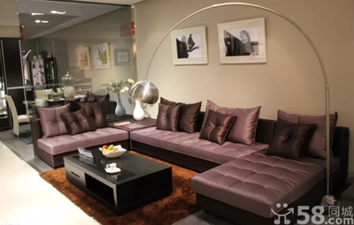 藝特佳家具城拆遷在即，松江泗涇上演清倉(cāng)大促，全場(chǎng)1-3折引客潮